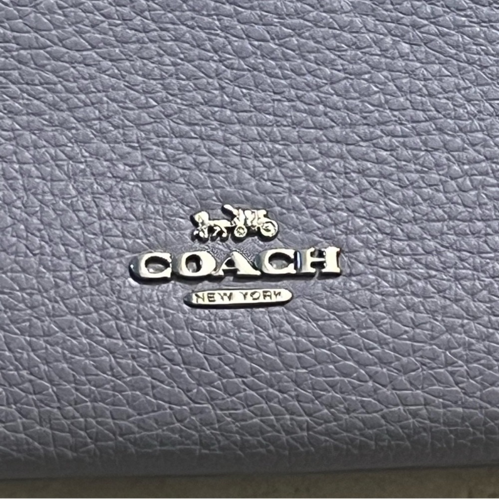Coach Periwinkle Leather Wristlet | Zip Pouch Wallet | New Without Box - Picture 2 of 12